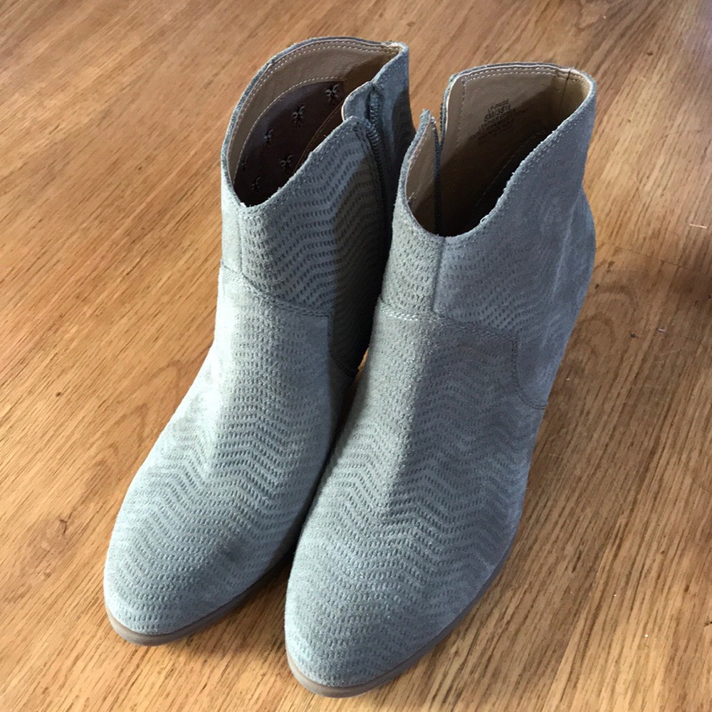 Lucky Booties!